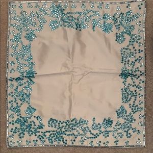 NWT set of 2 Silk Throw Pillow Covers